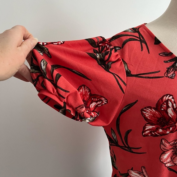 LiLy Morgan - Pink Floral Short Sleeve Blouse - Picture 4 of 8